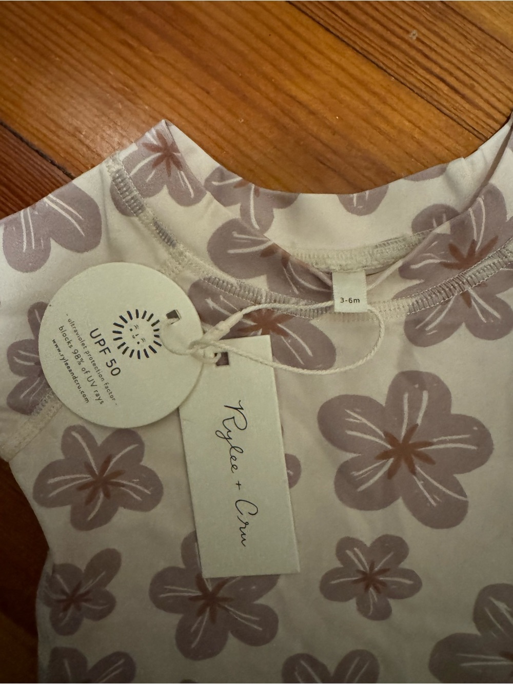 Rylee + Cru Long Sleeve Rash Guard Two-Piece Set - Picture 3 of 4